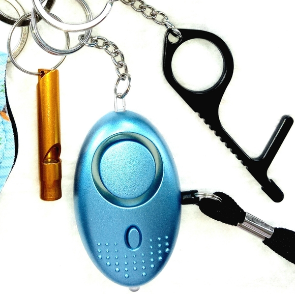 Self Defense Keychain - Picture 3 of 4